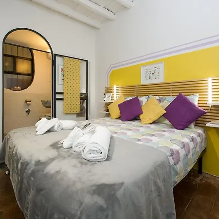 Stella's In Monti Apartment