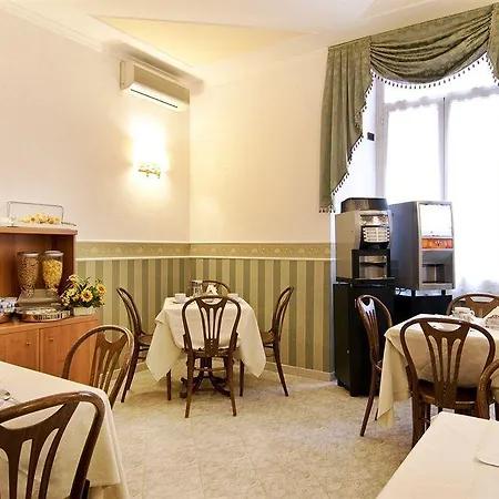 Hotel Teti 2*