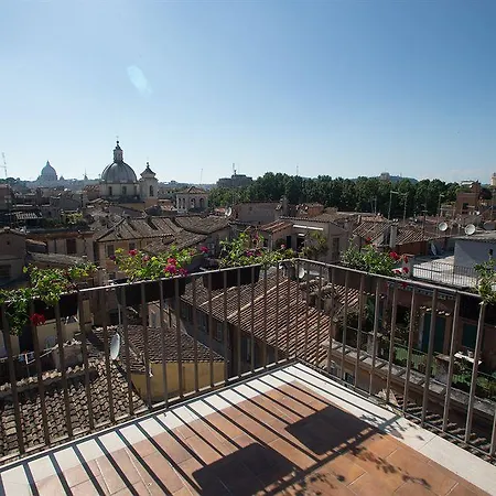 Relais Arco Della Pace Pensionat 2*