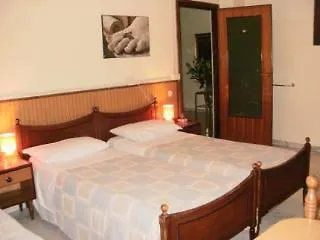 Konukevi Esty 3*