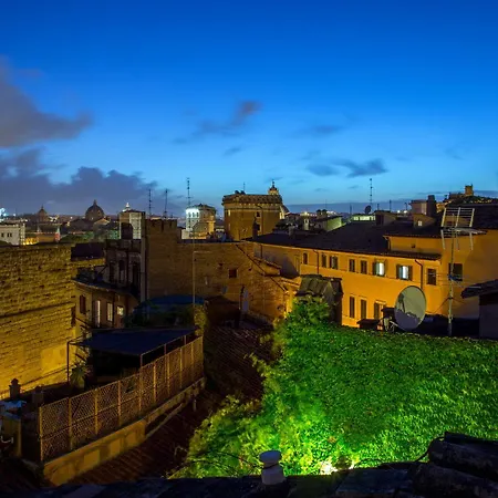 The At The Forum Luxury Collection - The At The Forum 5*