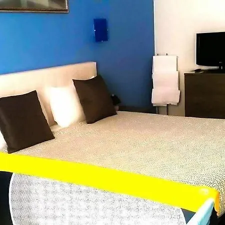 Suites Holiday Rooms Affittacamere