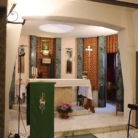 Casa Piccole Ancelle Di Cristo Re Hotel