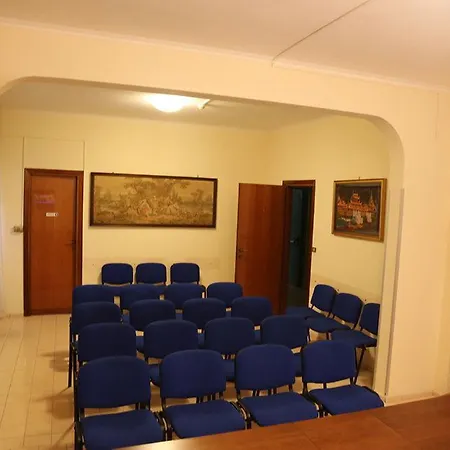 Hotel Casa Piccole Ancelle Di Cristo Re Roma