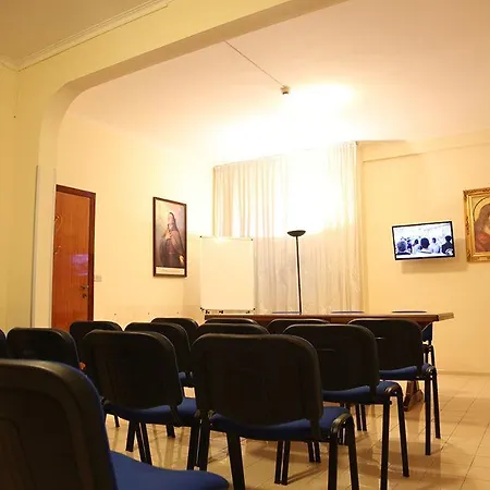 Casa Piccole Ancelle Di Cristo Re Roma