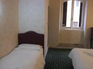 Texas Hotel 2*