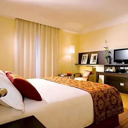 Courtyard By Marriott Central Park 4*