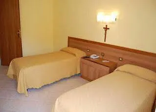 Hotel La Casa Di Nazareth 2*