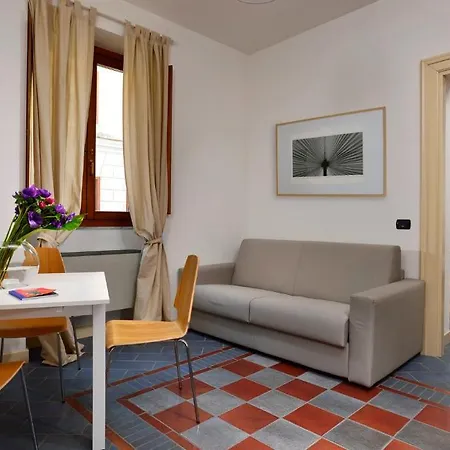 Apart Otel Termini 3*