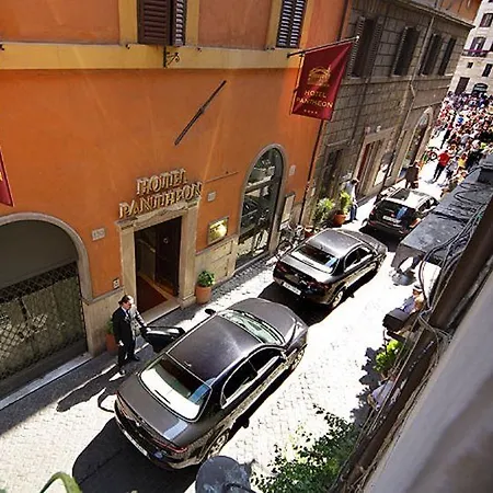 Hotel Pantheon 4*