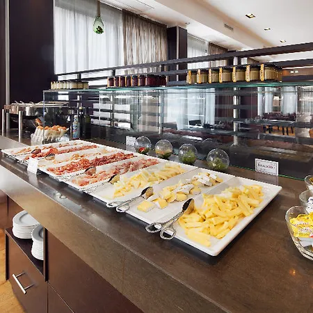 Nh Collection Giustiniano Hotel 4*
