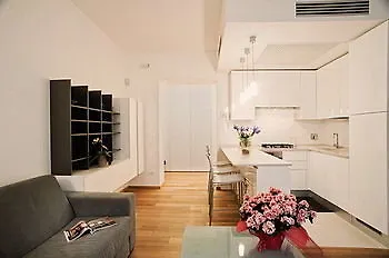 Rent In - Vatican Apartment