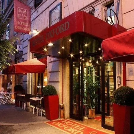 Oxford Hotel 4*