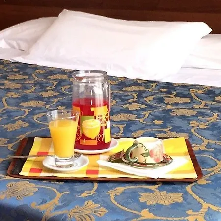 Altavilla 9 Hotel