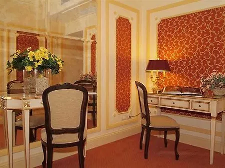 Champagne Palace Ρώμη