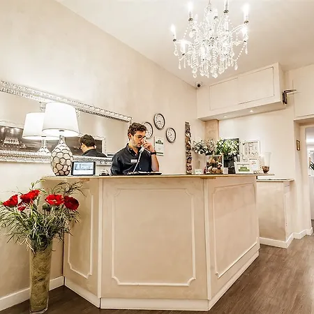 Relais De L'opera Bed & Breakfast 2*