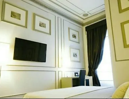 Residenza Scipioni Luxury Bed & Breakfast 2*