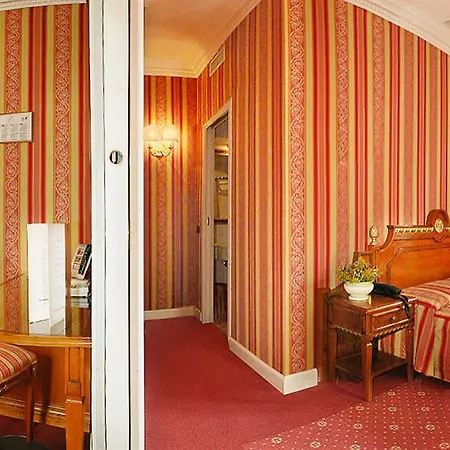 Gambrinus Hotel 4*