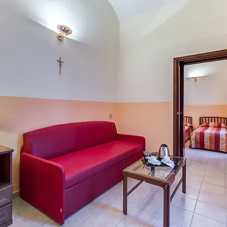 Domus Carmelitana 3*