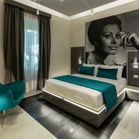 Via Veneto Luxury 2*