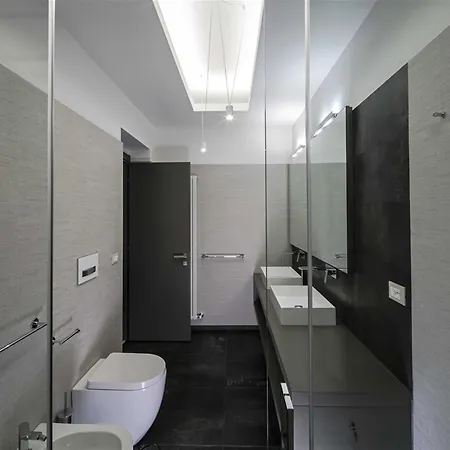 Via Veneto Luxury 2*