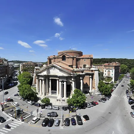 Regent 4* Rom