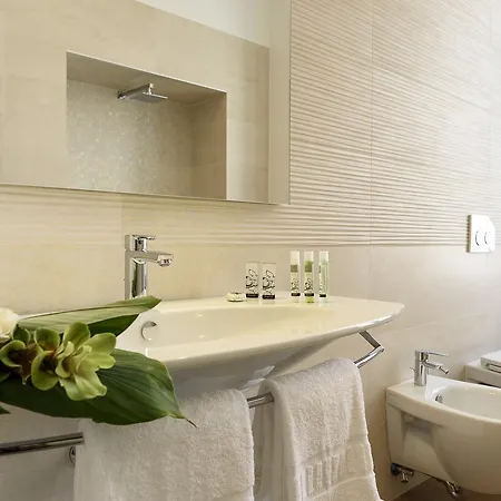 Navona Luxury
