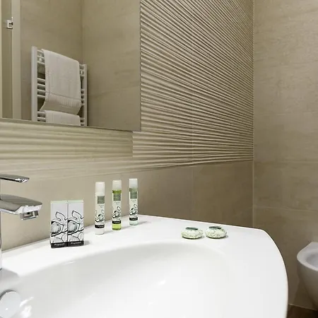 Navona Luxury Bed & Breakfast 2*