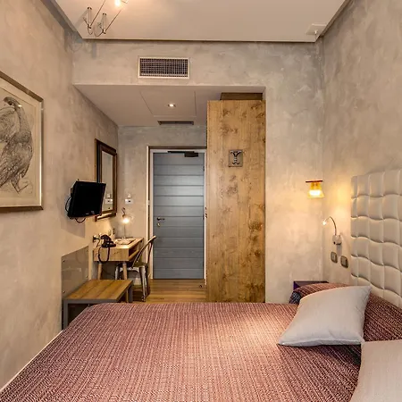 Parlamento Boutique Hotel 3*