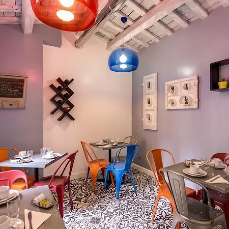 Parlamento Boutique Hotel 3*