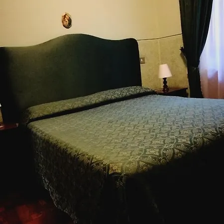 Anne & Mary Bed & Breakfast