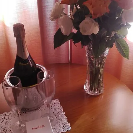 Laurence Hotel 3*