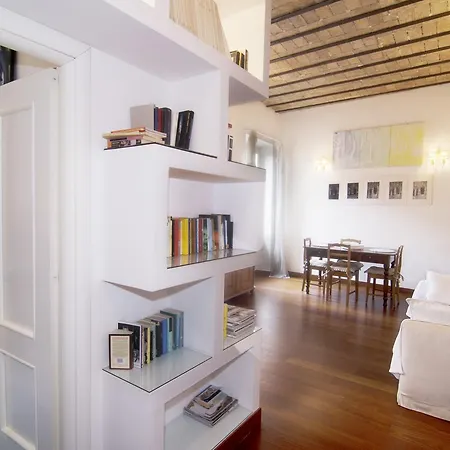 Apartment Casa Dipinta Rome