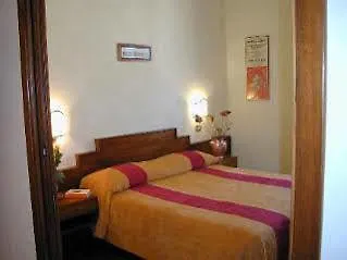 Guest house All'ombra Del Cupolone 2*