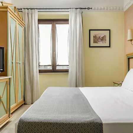 Exe Domus Aurea Hotel Rome