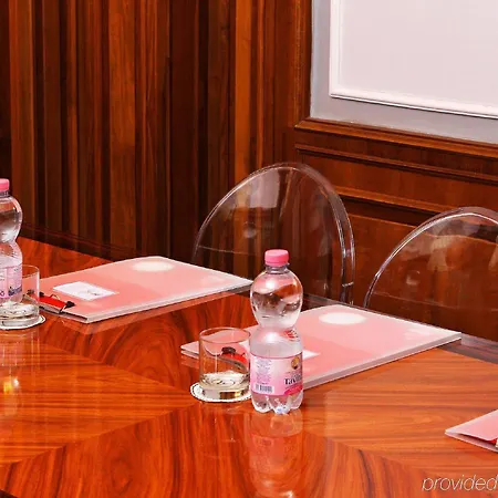 Arcangelo Hotel Rome