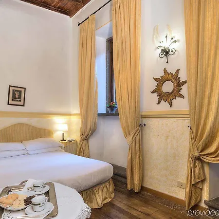 Hotel Fontana 3*