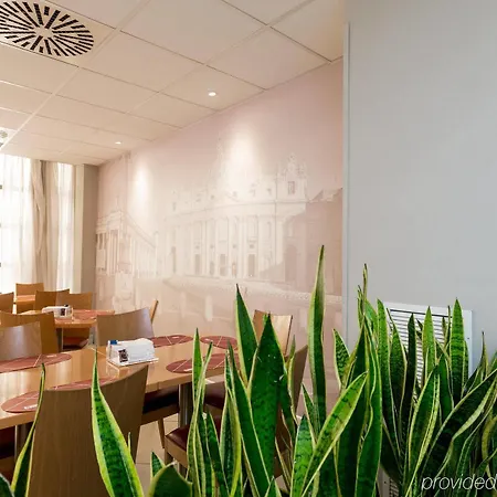 Tuscolana San Giovanni Hotel Rzym