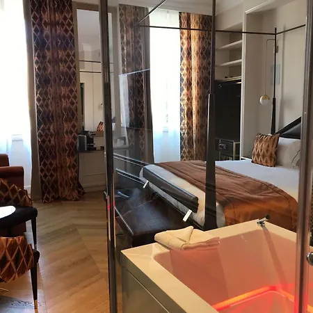 Maison Torre Argentina * Roma