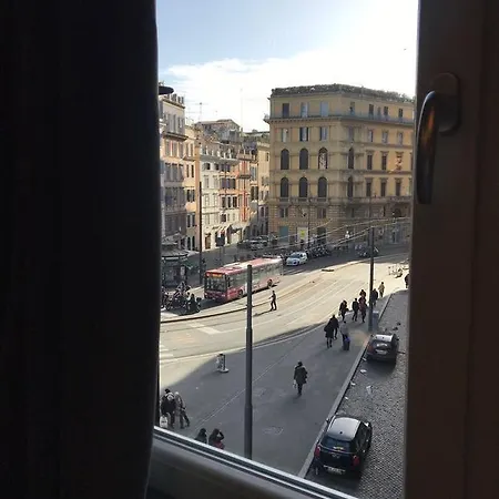 Maison Torre Argentina Affittacamere