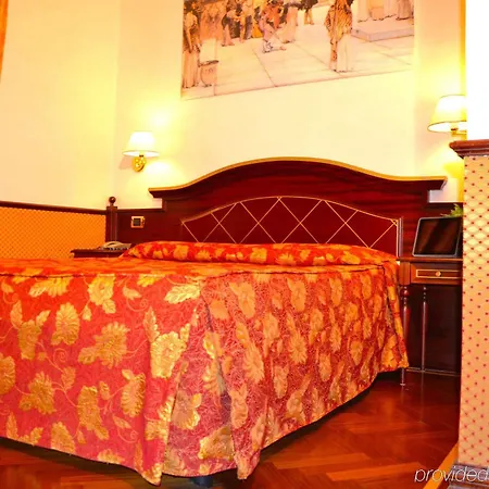 Hotel Invictus Rome