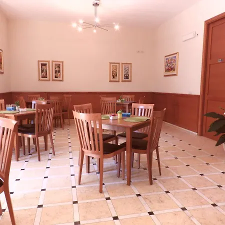 Basilica 3* Rom