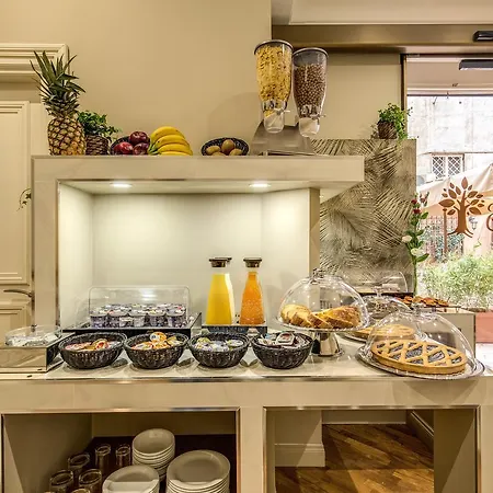 Charme Spagna Boutique Hotel 3*