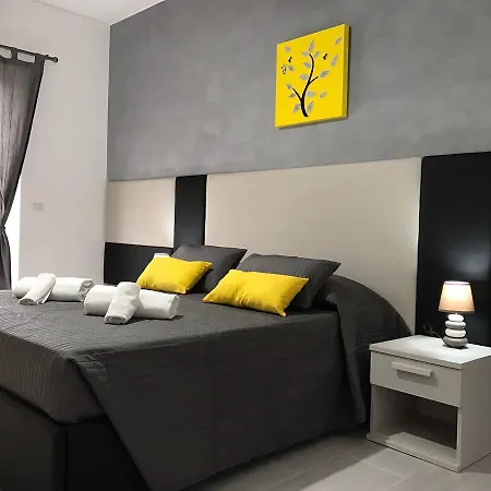 Bed & Breakfast Dunant House