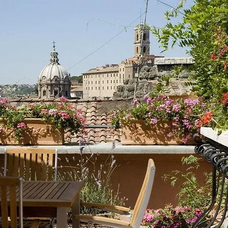 The At The Forum Luxury Collection - The At The Forum Otel
