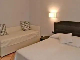 Frühstückspension Gh Colosseum 2*