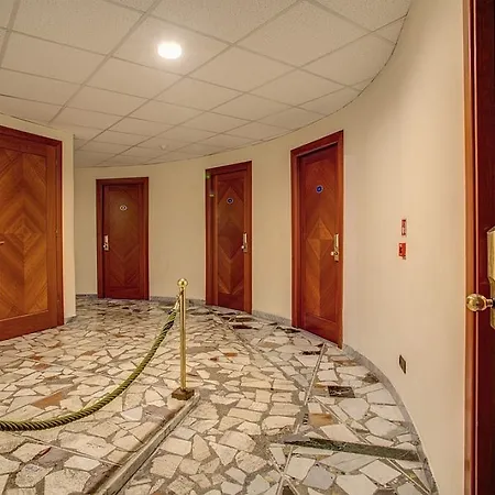 Hotel Giotto 3*