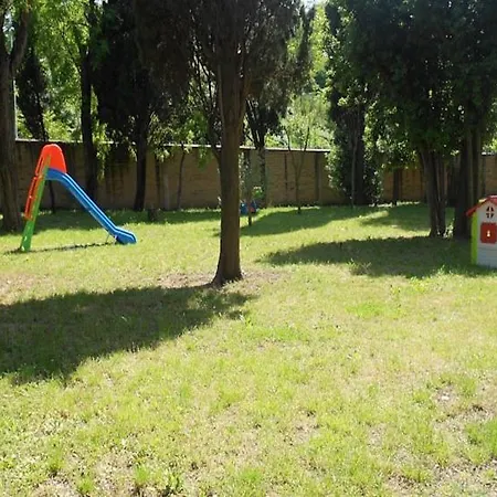 Garden Area Eur 4*