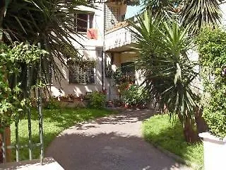City Room B&B Bed and breakfast