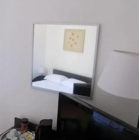 Tacito Nocleg ze śniadaniem